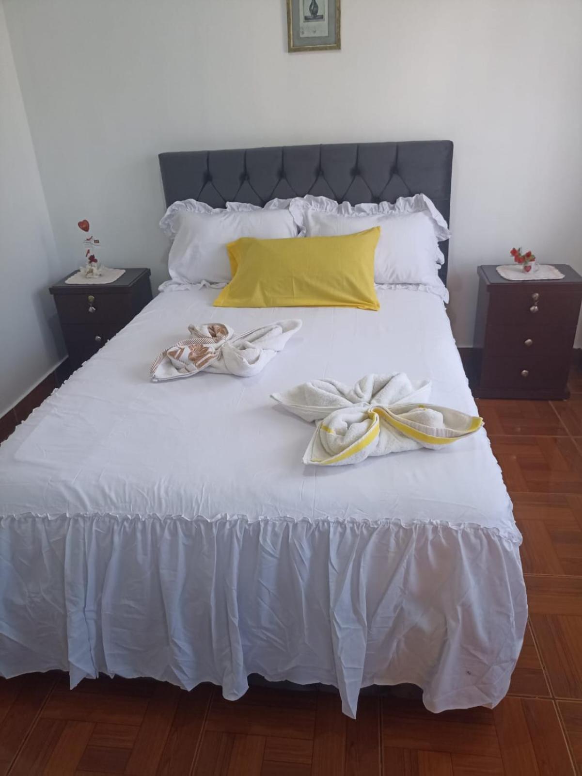 Hostal Dorys Mar Puerto Baquerizo Moreno Exterior photo