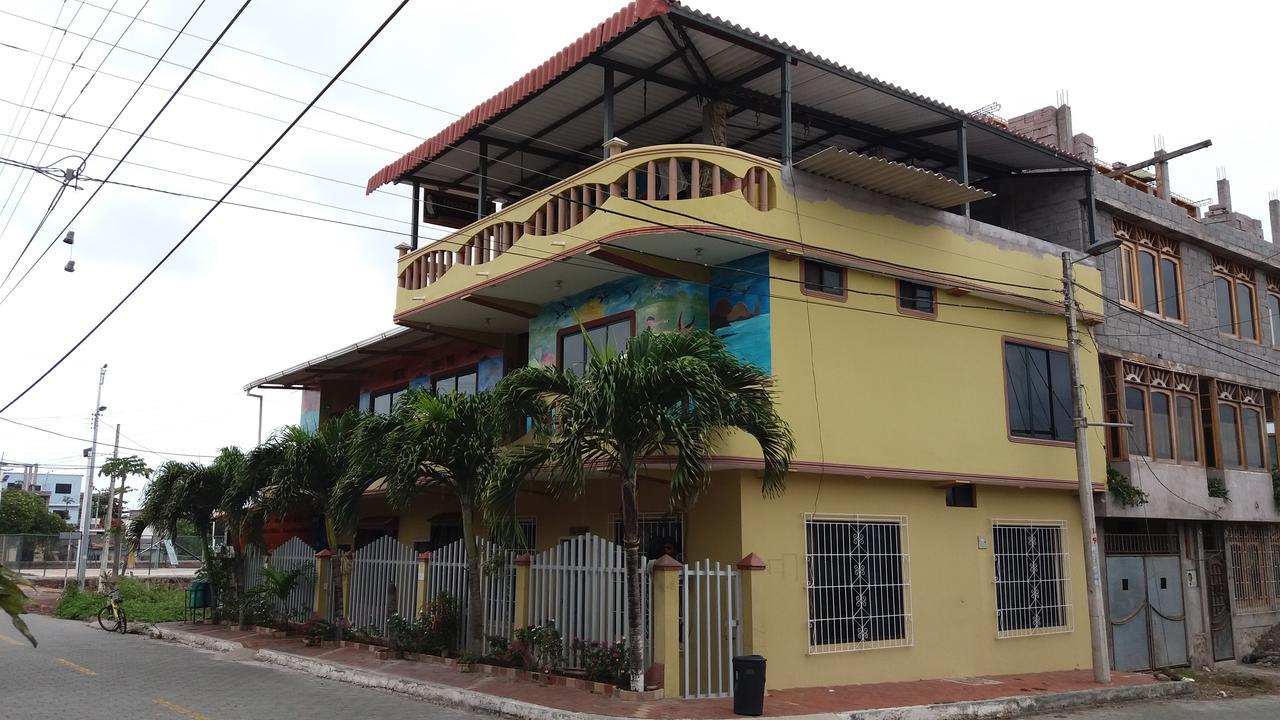 Hostal Dorys Mar Puerto Baquerizo Moreno Exterior photo