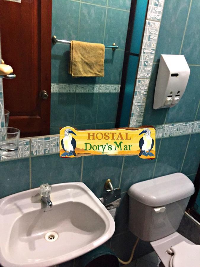 Hostal Dorys Mar Puerto Baquerizo Moreno Exterior photo