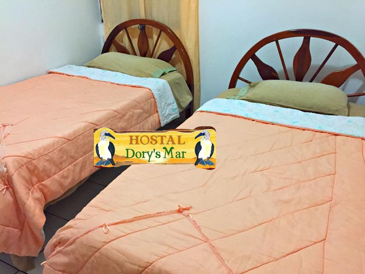 Hostal Dorys Mar Puerto Baquerizo Moreno Exterior photo