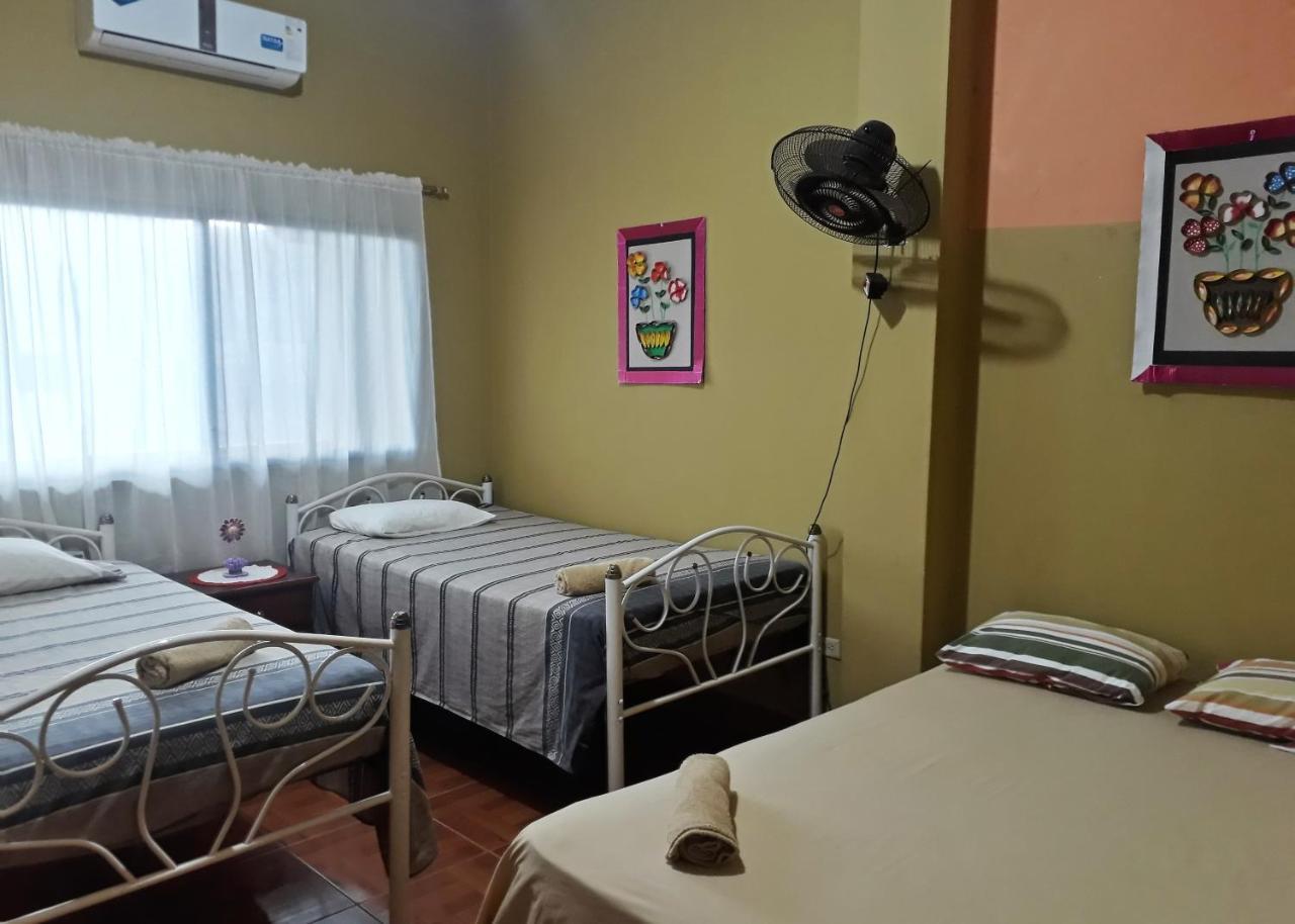 Hostal Dorys Mar Puerto Baquerizo Moreno Exterior photo